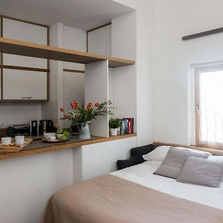 Agora Apartments Соренто Екстериор снимка