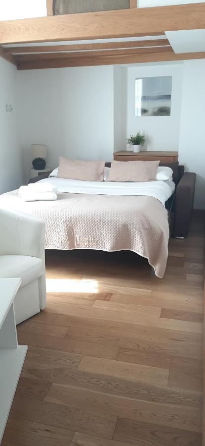 Agora Apartments Соренто Екстериор снимка