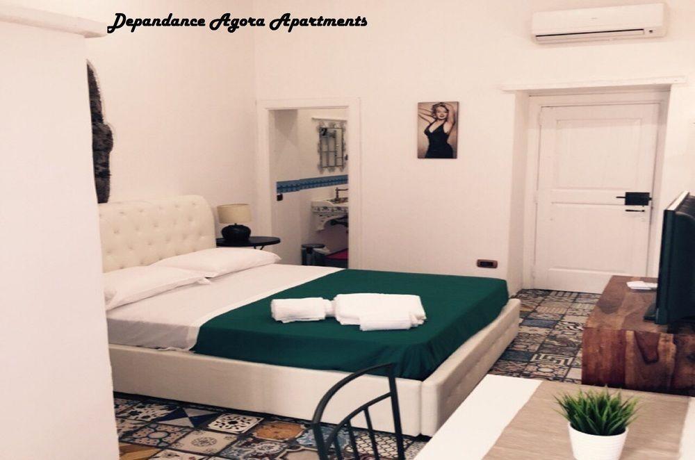 Agora Apartments Соренто Екстериор снимка
