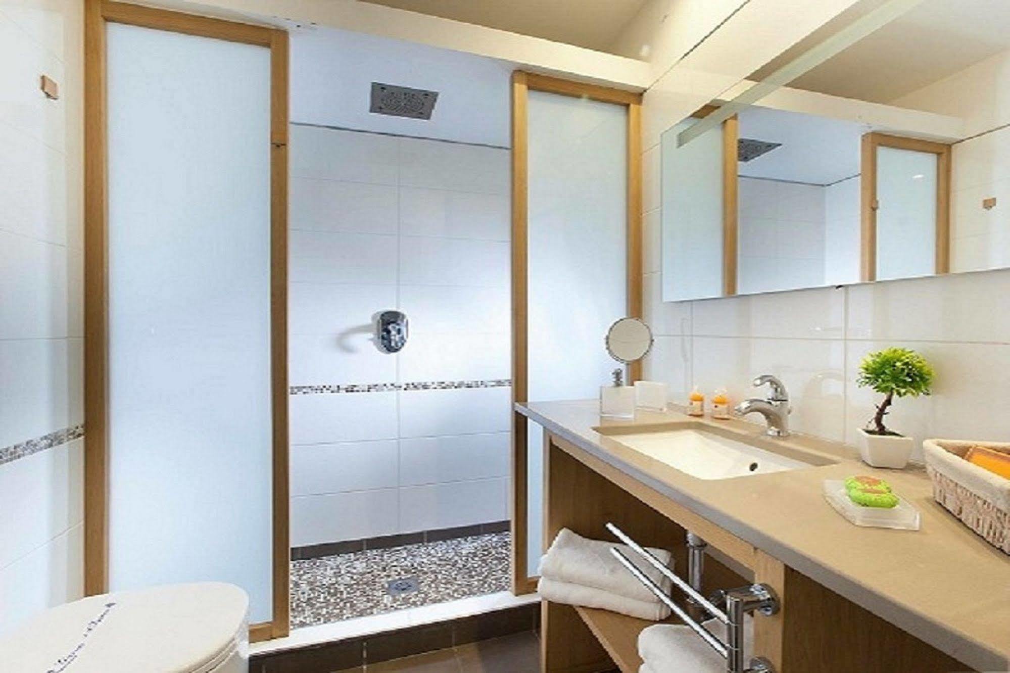 Agora Apartments Соренто Екстериор снимка