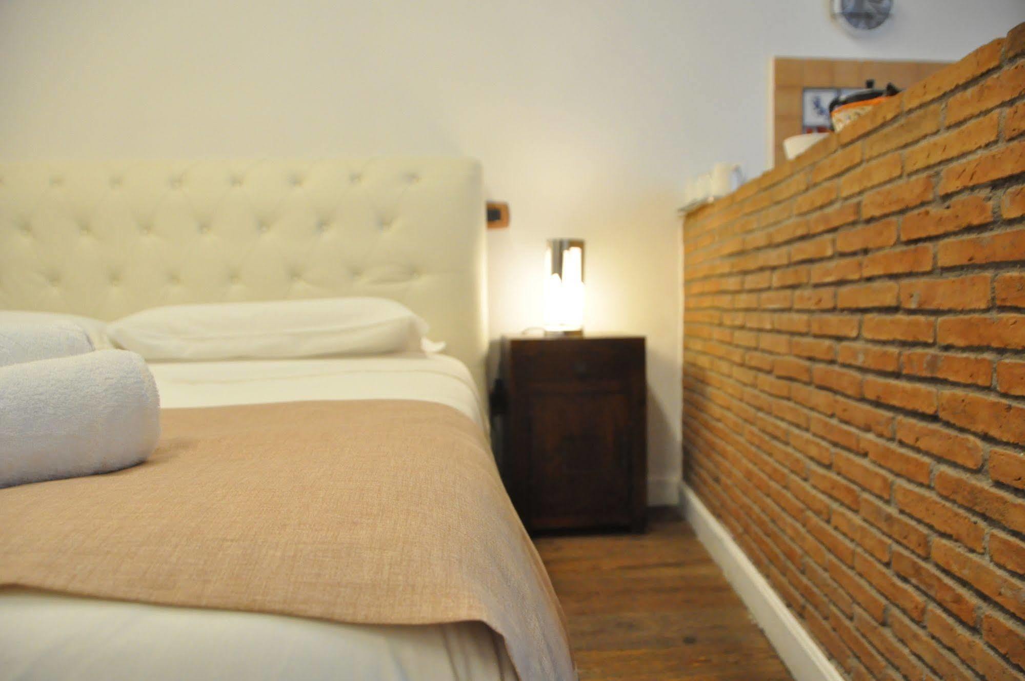 Agora Apartments Соренто Екстериор снимка