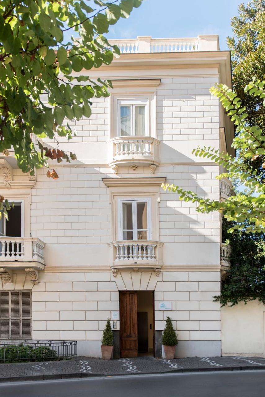 Agora Apartments Соренто Екстериор снимка