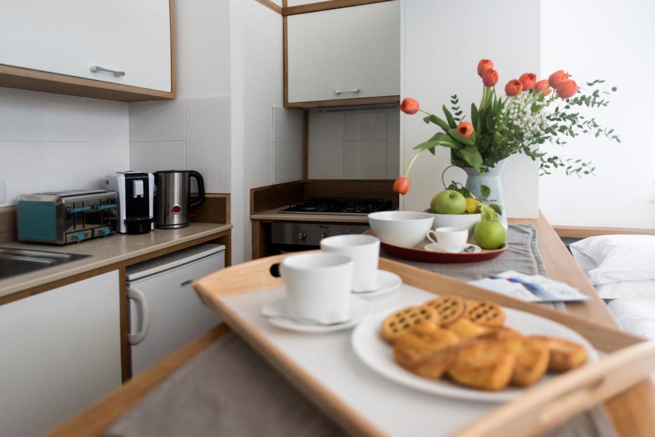 Agora Apartments Соренто Екстериор снимка